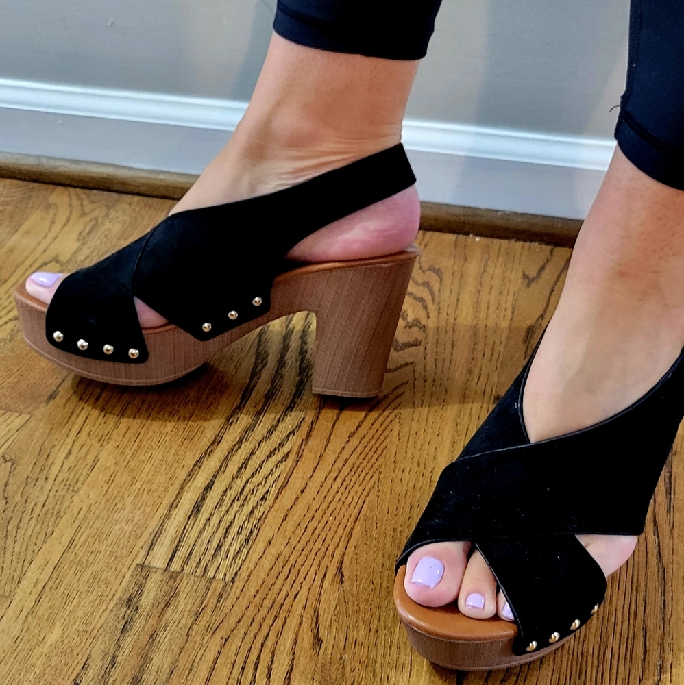 Heeled Wedge women's size 10